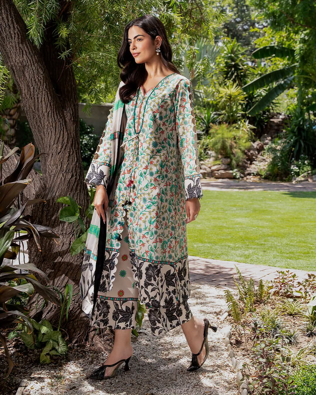 Original Chirmza C-Print Lawn with Chiffon Dupatta - Ready to Wear