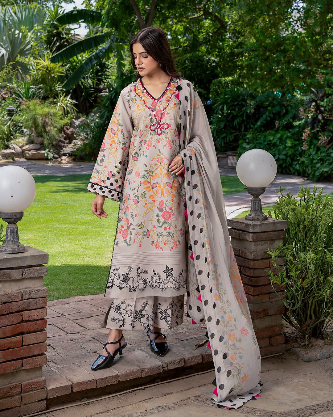 ORIGNAL CHIRMZA C-PRINT LUWN WITH CHIFFON DUPPTAT READYMADE