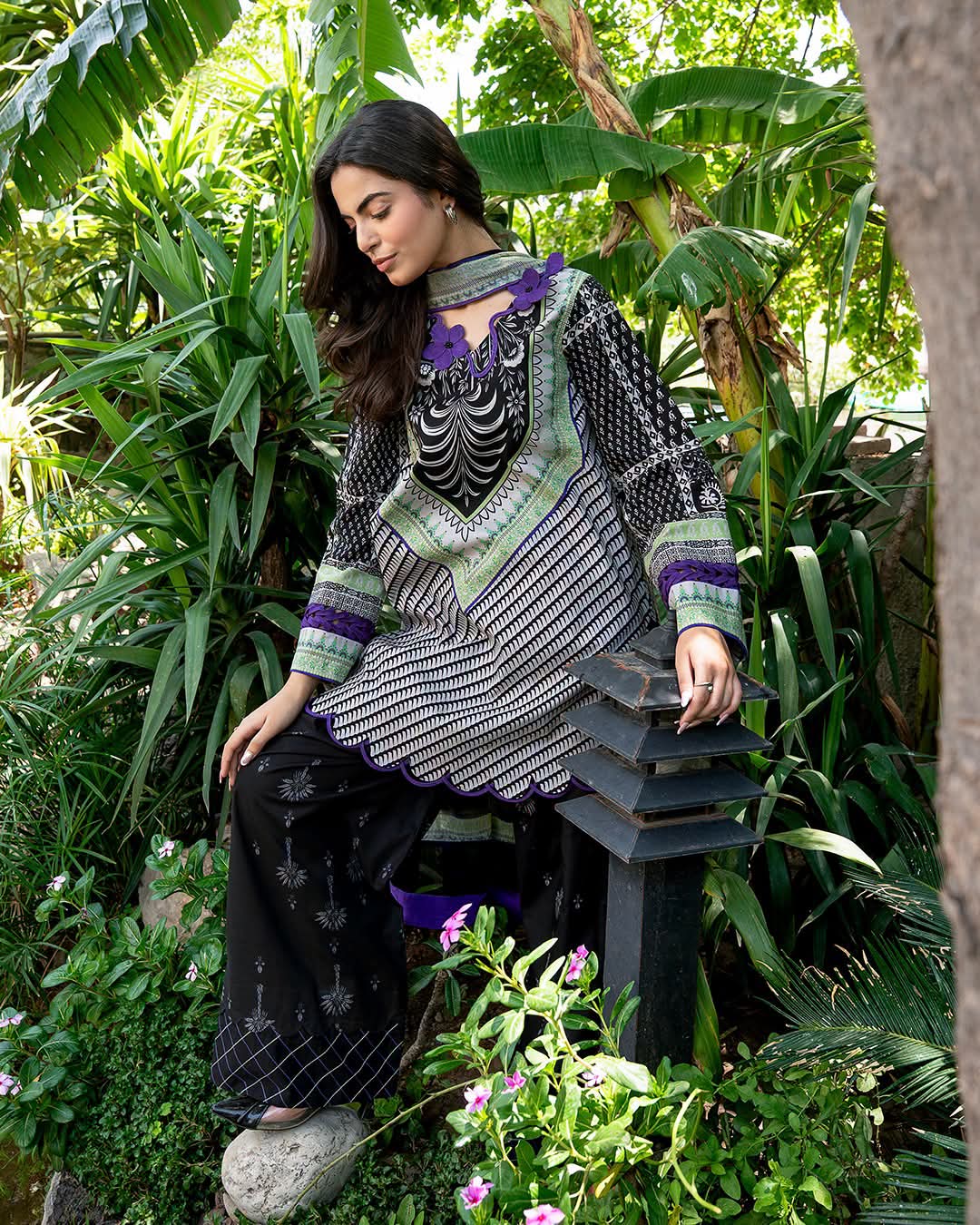 Original Chirmza C-Print Lawn with Chiffon Dupatta - Ready to Wear